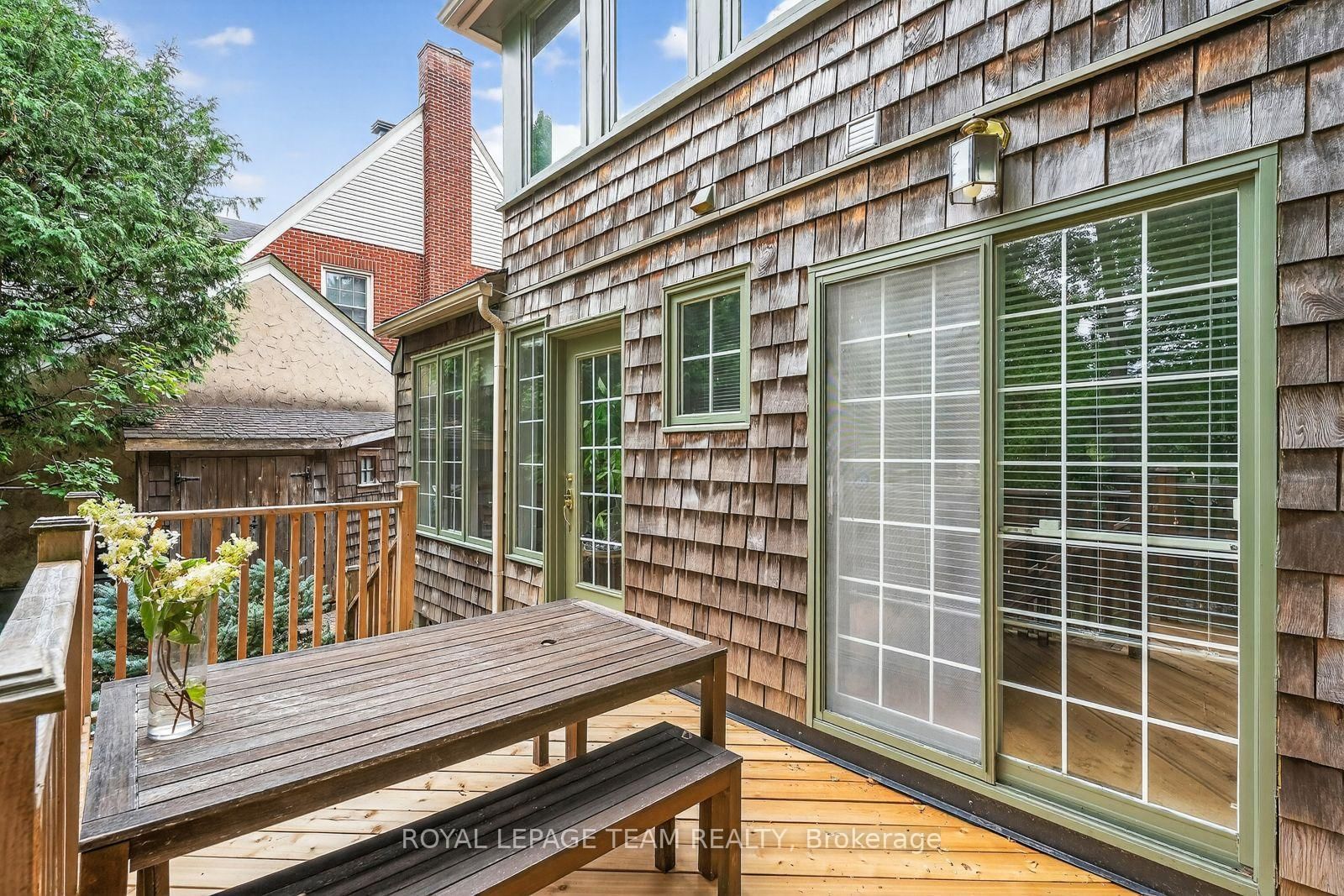 170 Acacia Avenue • Ottawa, ON photo 38
