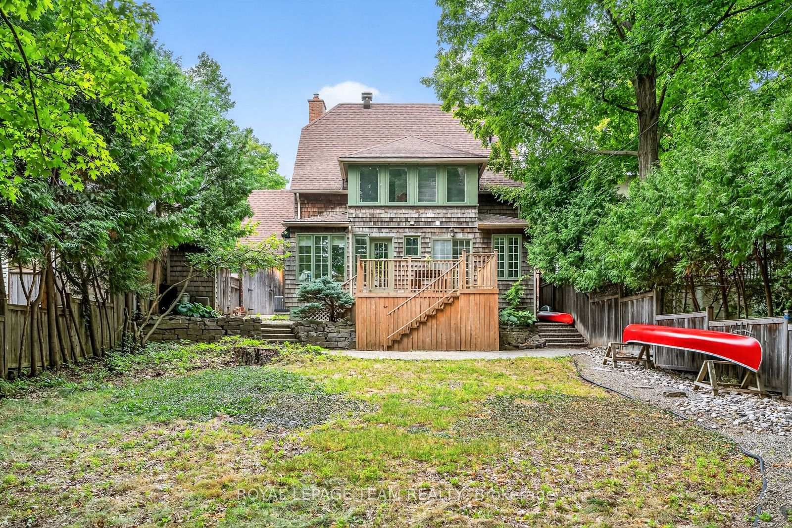 170 Acacia Avenue • Ottawa, ON photo 40
