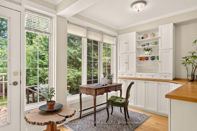 170 Acacia Avenue • Ottawa, ON photo 9