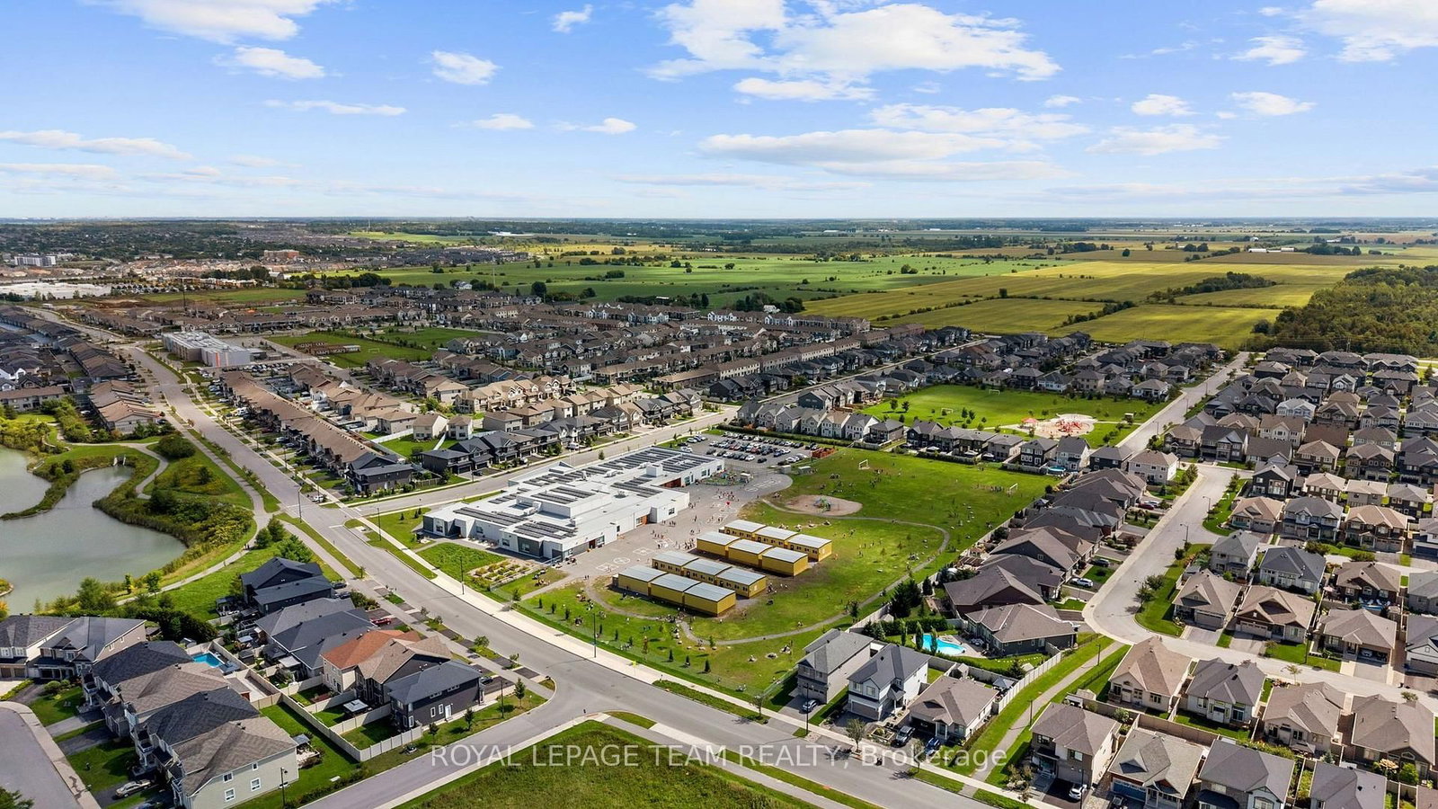 915 Embankment Street • Ottawa, ON photo 45