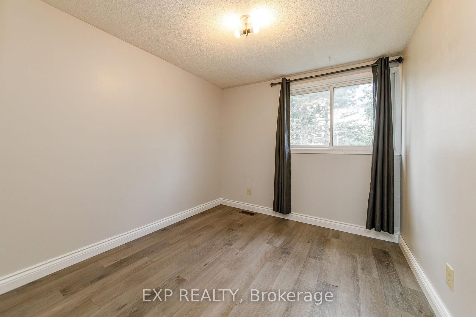 1480 Heatherington Road • #L • Ottawa, ON photo 14