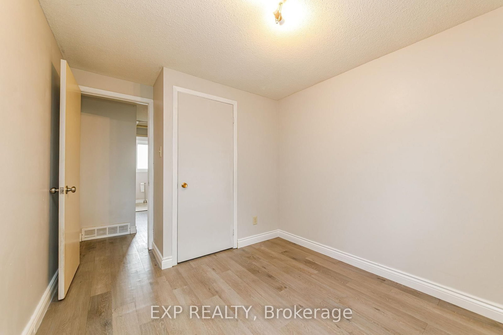 1480 Heatherington Road • #L • Ottawa, ON photo 15
