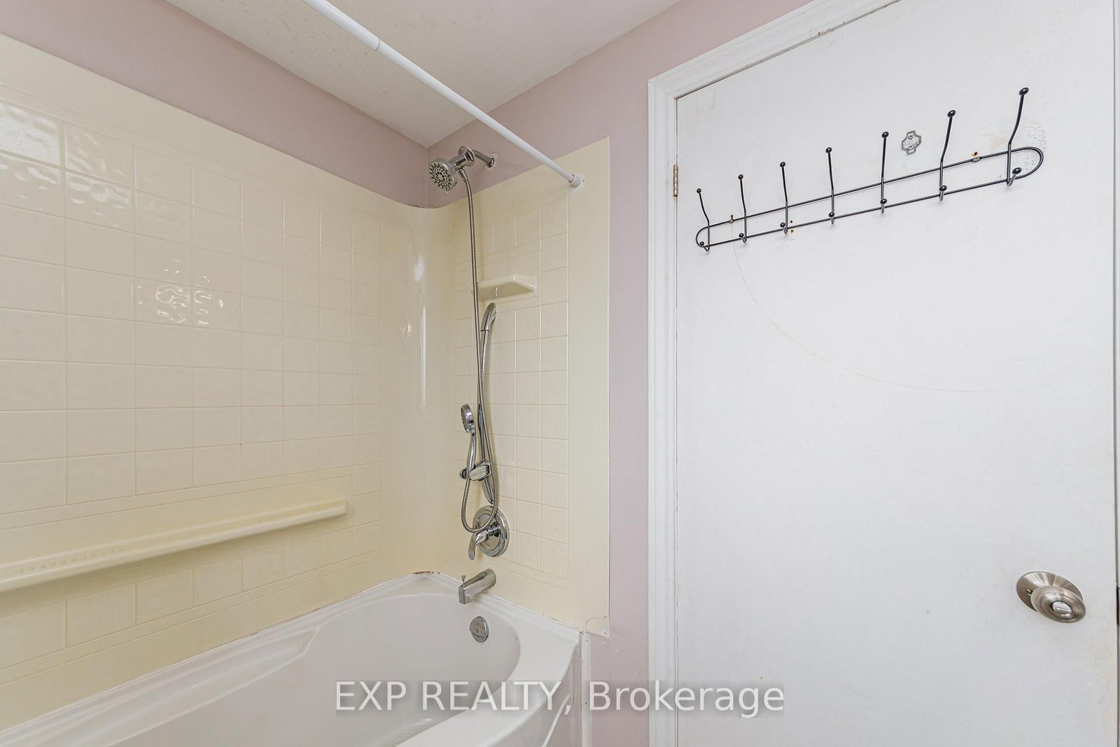 1480 Heatherington Road • #L • Ottawa, ON photo 19