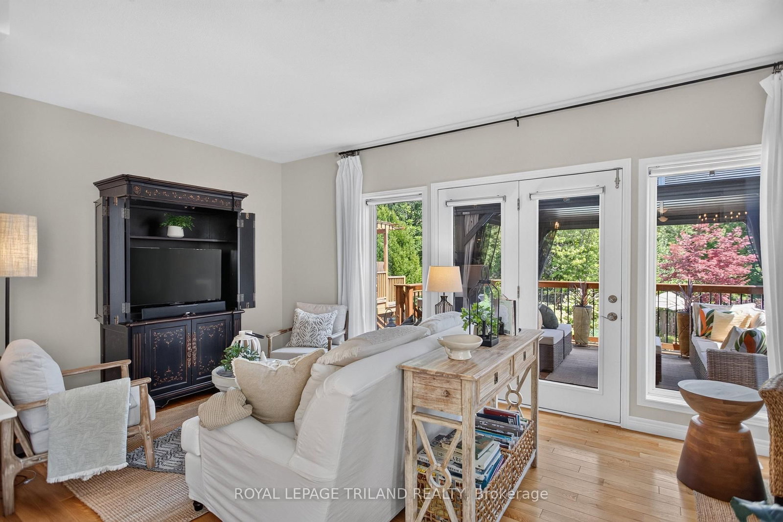 98 Rossmore Court • London South, ON photo 15