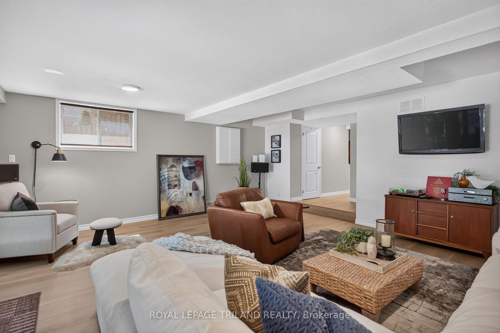 98 Rossmore Court • London South, ON photo 34
