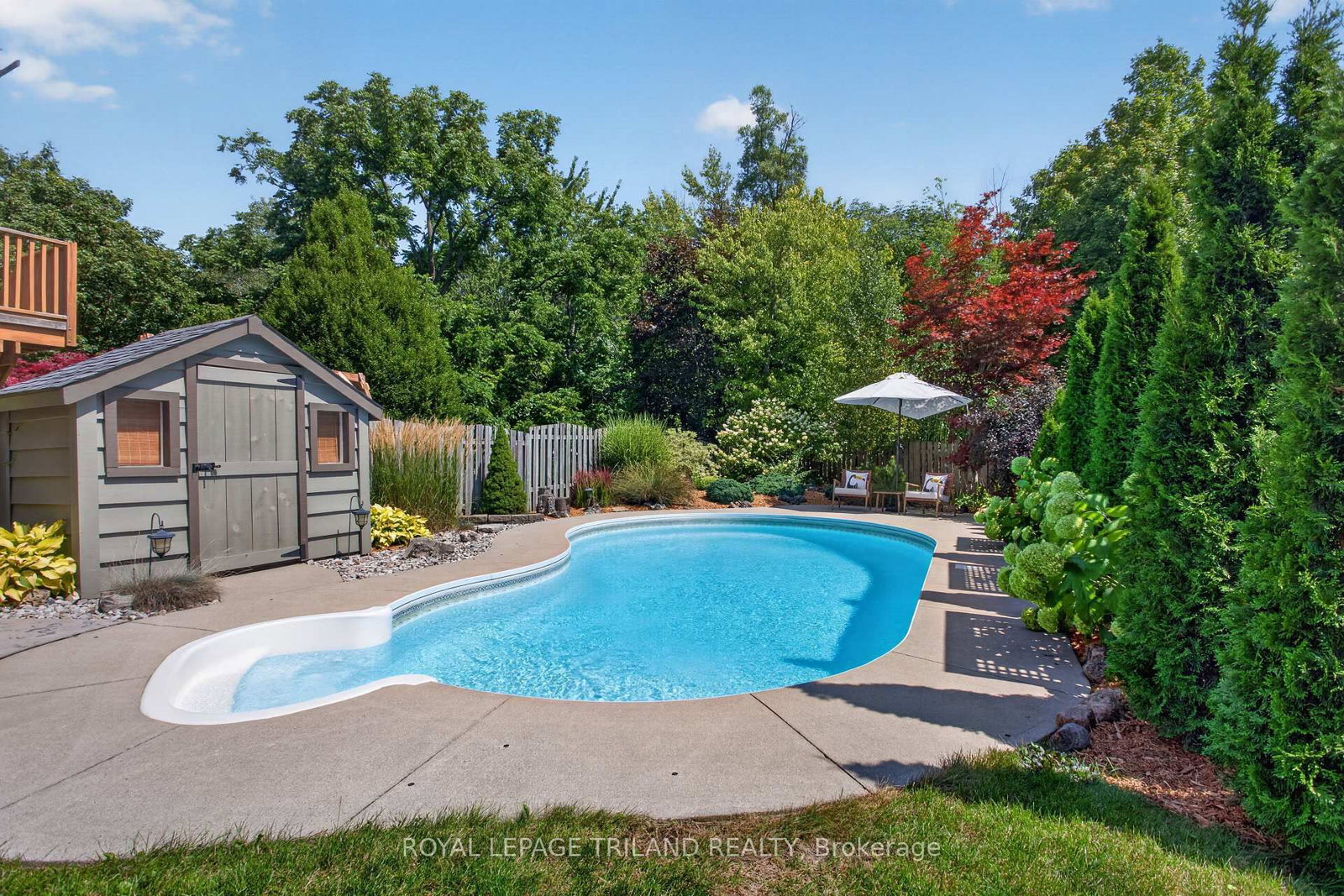 98 Rossmore Court • London South, ON photo 44
