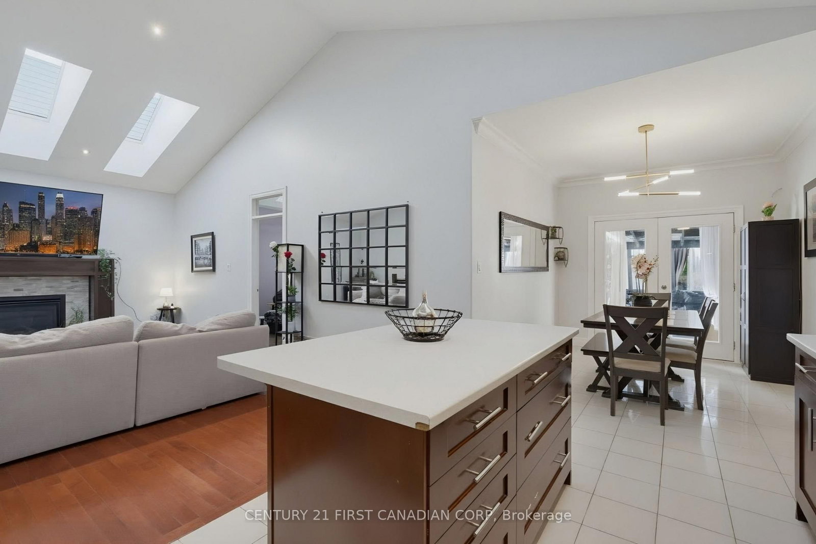 777 Apricot Drive • #34 • London South, ON photo 10