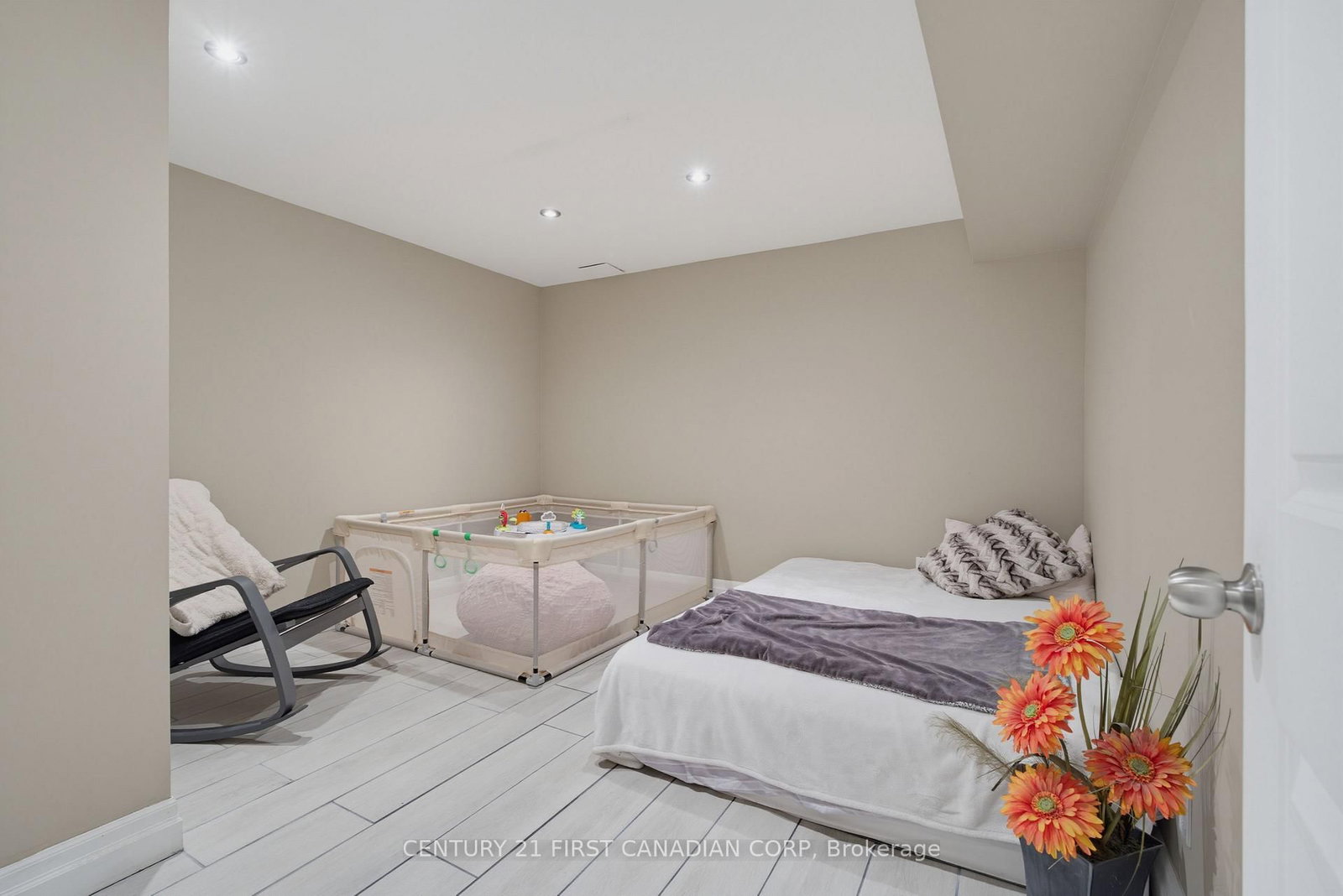 777 Apricot Drive • #34 • London South, ON photo 27