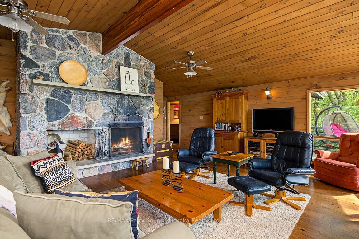 182 North Sandy Plains Road • Seguin, ON photo 16