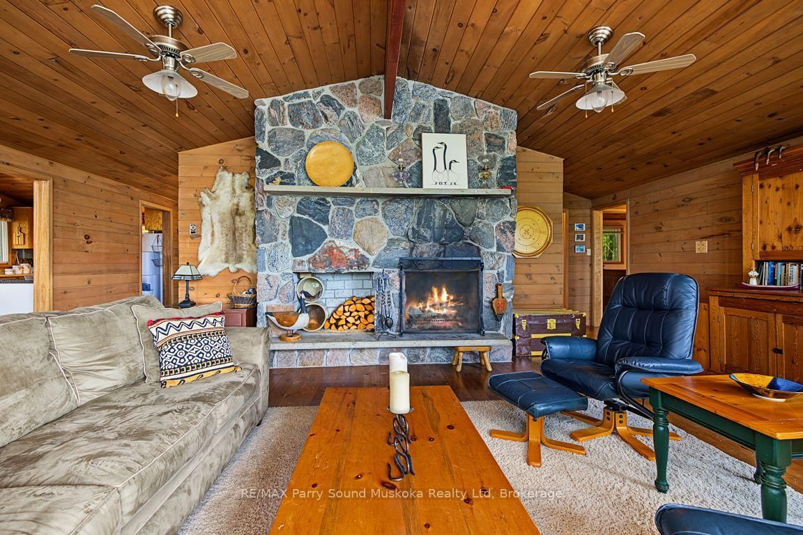 182 North Sandy Plains Road • Seguin, ON photo 17