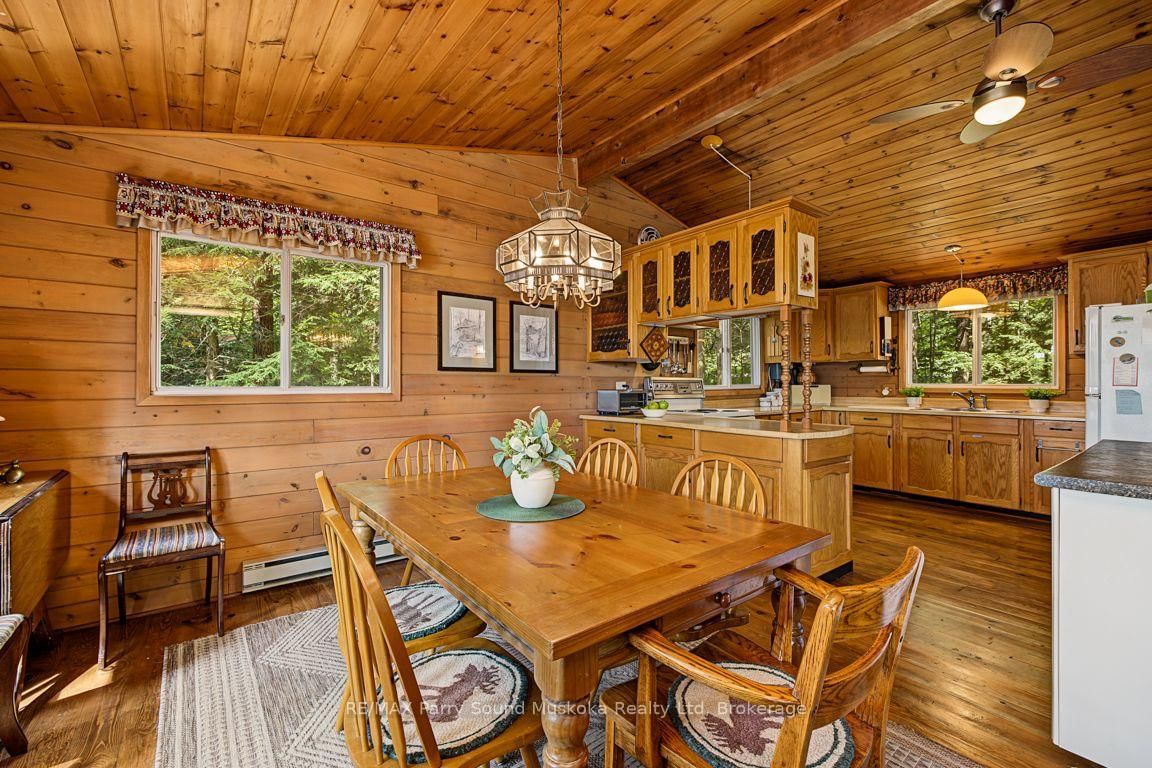 182 North Sandy Plains Road • Seguin, ON photo 19