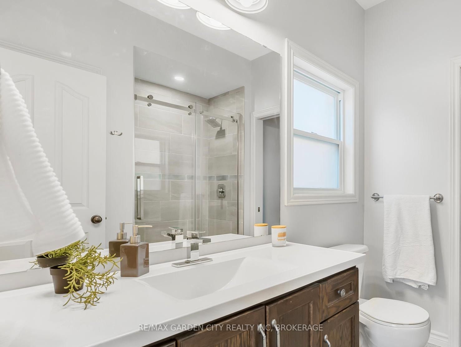 4022 Bush Crescent • Lincoln, ON photo 19