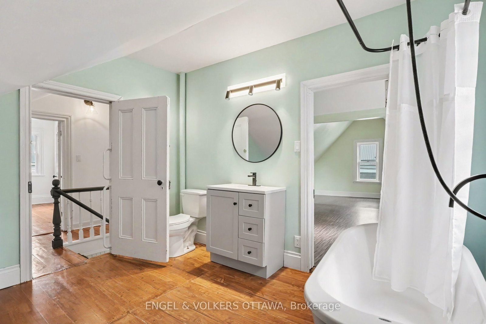 8169 Victoria Street • Metcalfe, ON photo 24