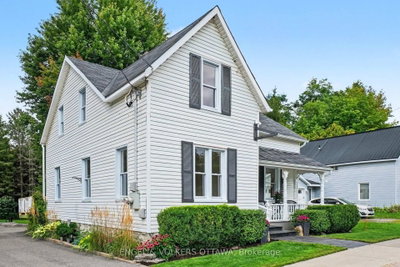 8169 Victoria Street • Metcalfe, ON photo 3