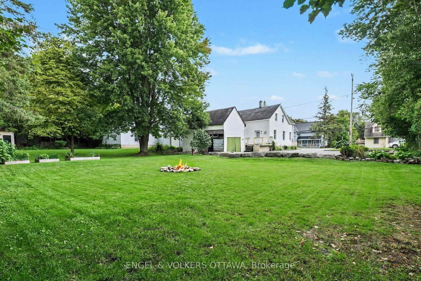 8169 Victoria Street • Metcalfe, ON photo 30