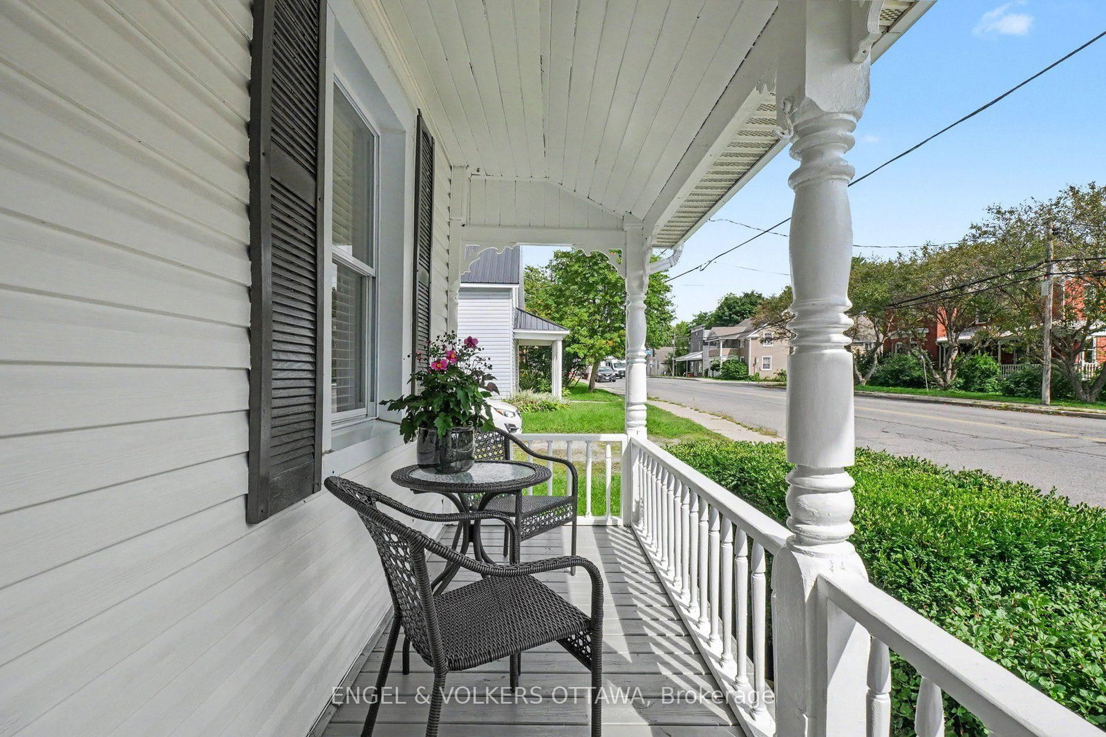 8169 Victoria Street • Metcalfe, ON photo 4