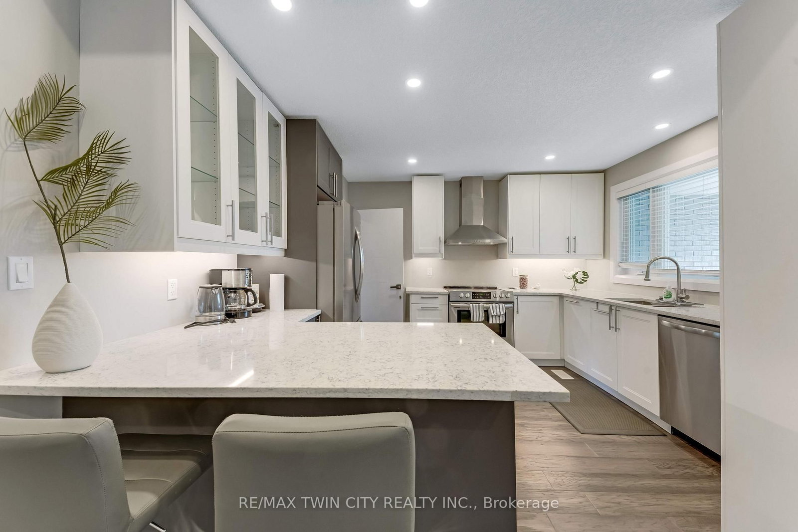 106 Kenneth Avenue • Kitchener, ON photo 12