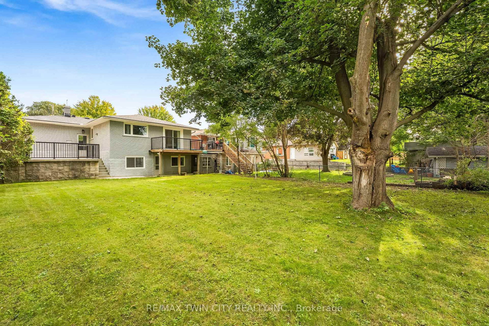 106 Kenneth Avenue • Kitchener, ON photo 44