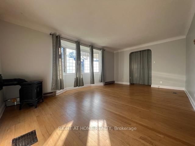 323 Levis Avenue • Ottawa, ON photo 22