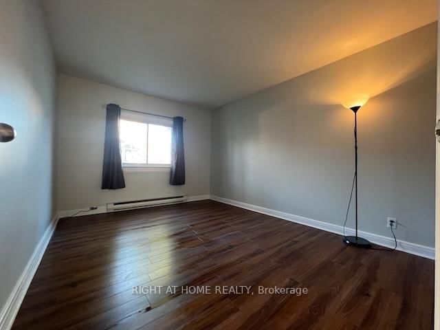 323 Levis Avenue • Ottawa, ON photo 28