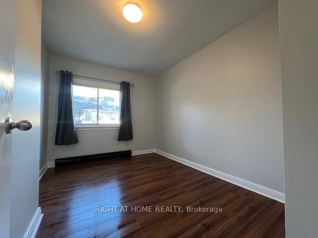 323 Levis Avenue • Ottawa, ON photo 29