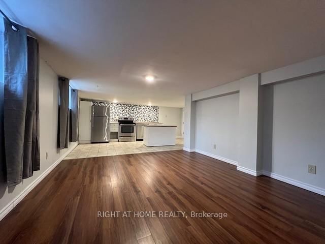 323 Levis Avenue • Ottawa, ON photo 39