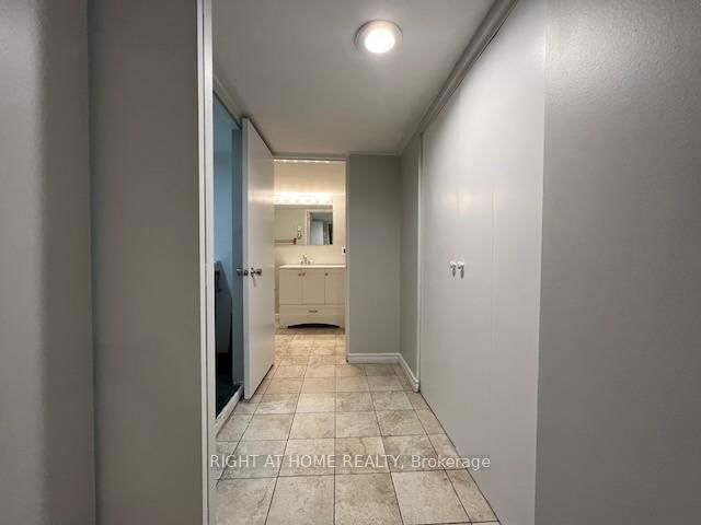 323 Levis Avenue • Ottawa, ON photo 45