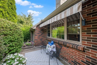 1010 HARRISON Avenue • London East, ON photo 3