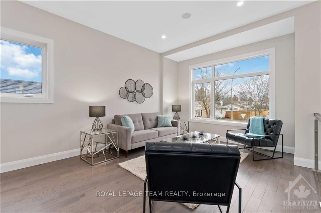 16 MELVILLE Drive • Ottawa, ON photo 5