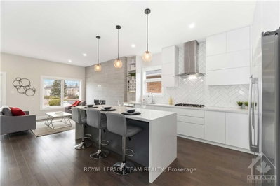 16 MELVILLE Drive • Ottawa, ON photo 8