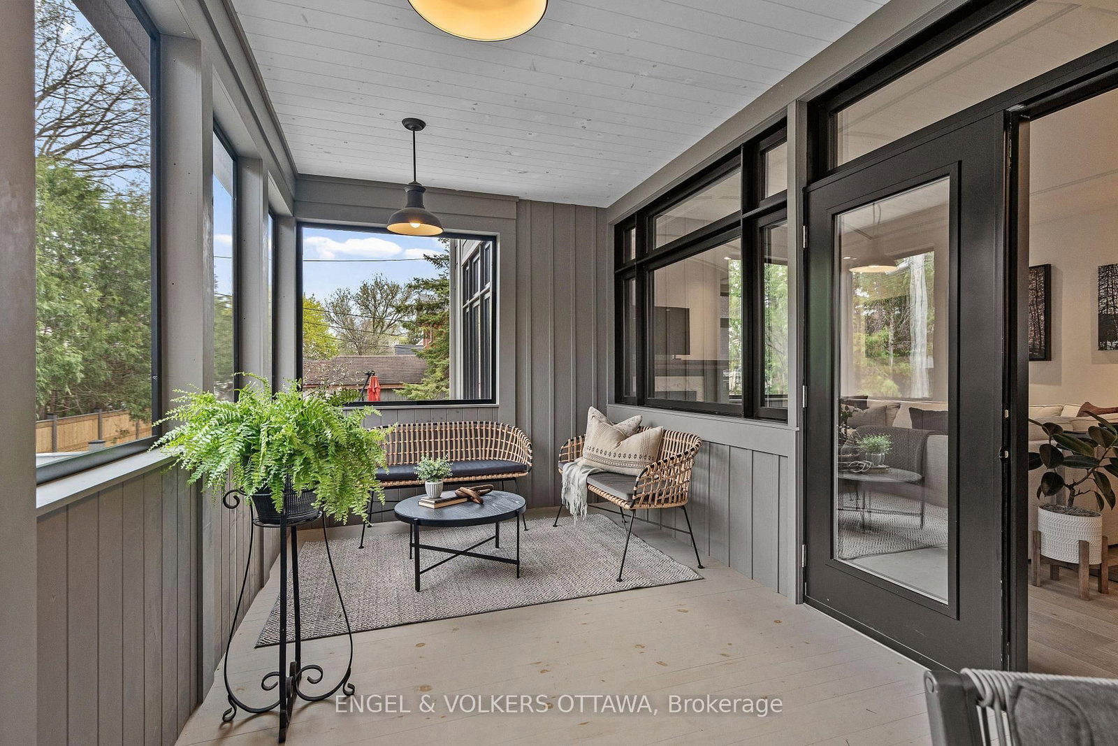37 Clarendon Avenue • Ottawa, ON photo 21