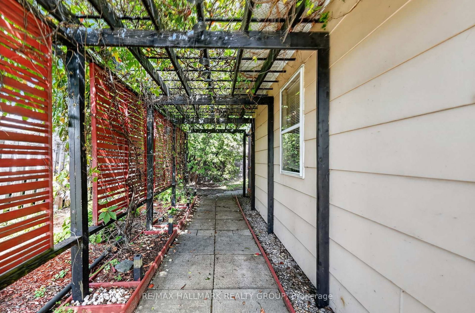 1431 David Road • Clarence-Rockland, ON photo 26