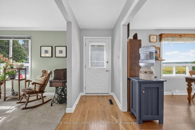 1431 David Road • Clarence-Rockland, ON photo 8