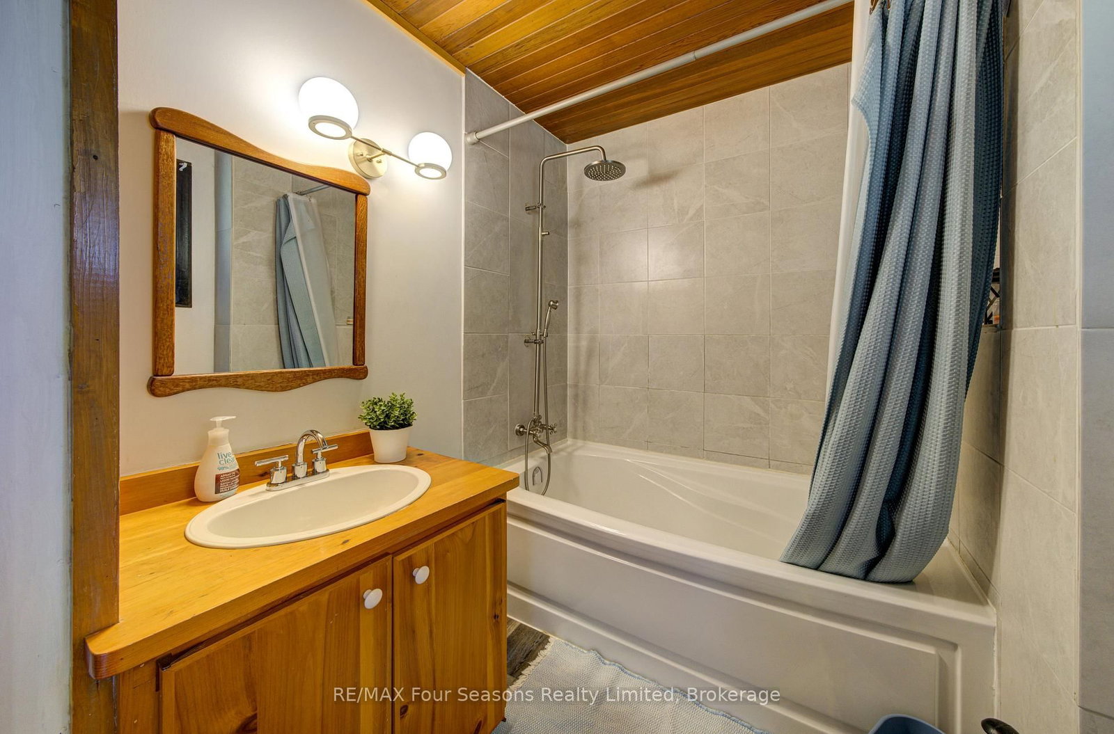126 Martin Grove N • Blue Mountains, ON photo 26
