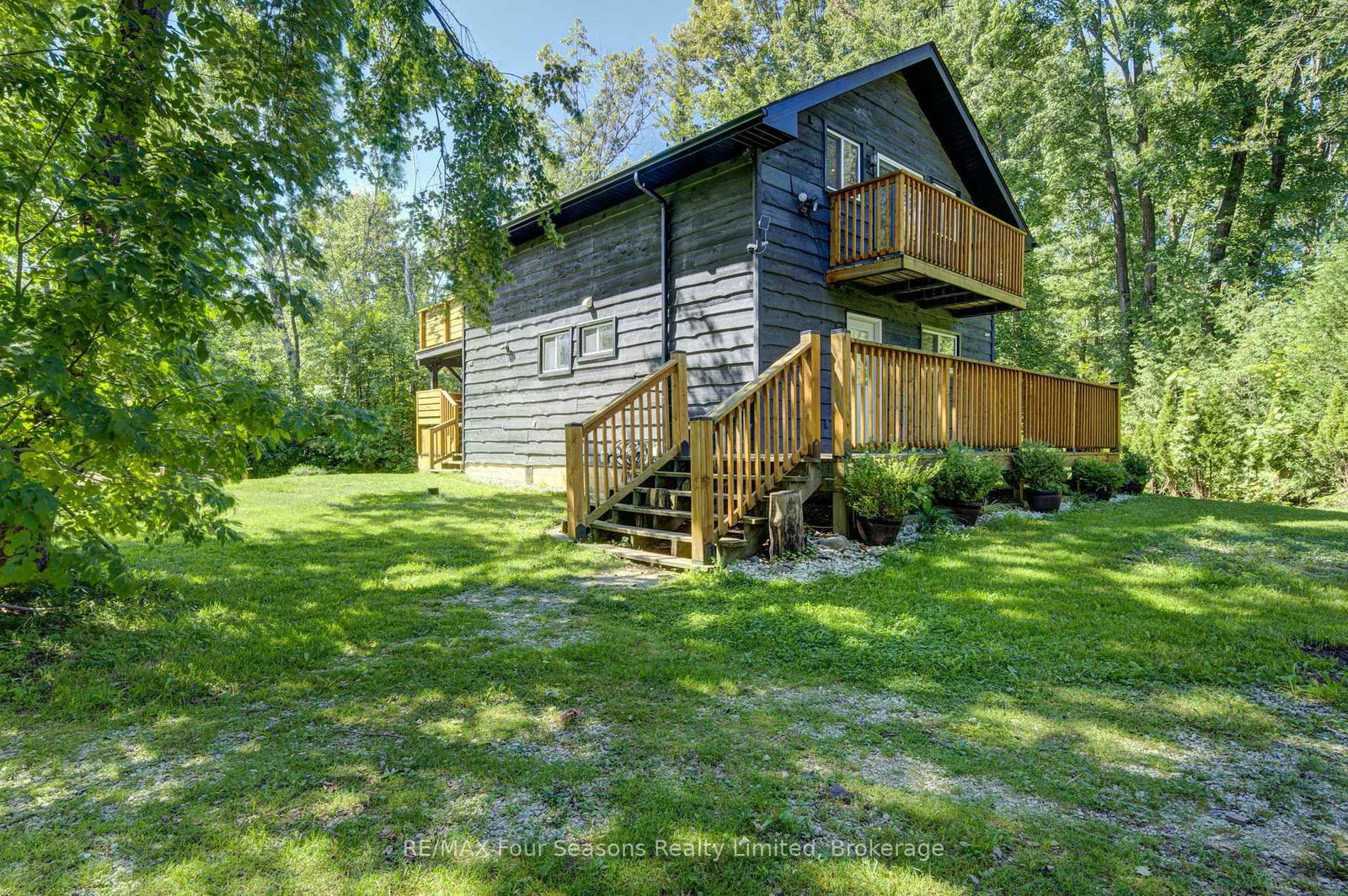 126 Martin Grove N • Blue Mountains, ON photo 4