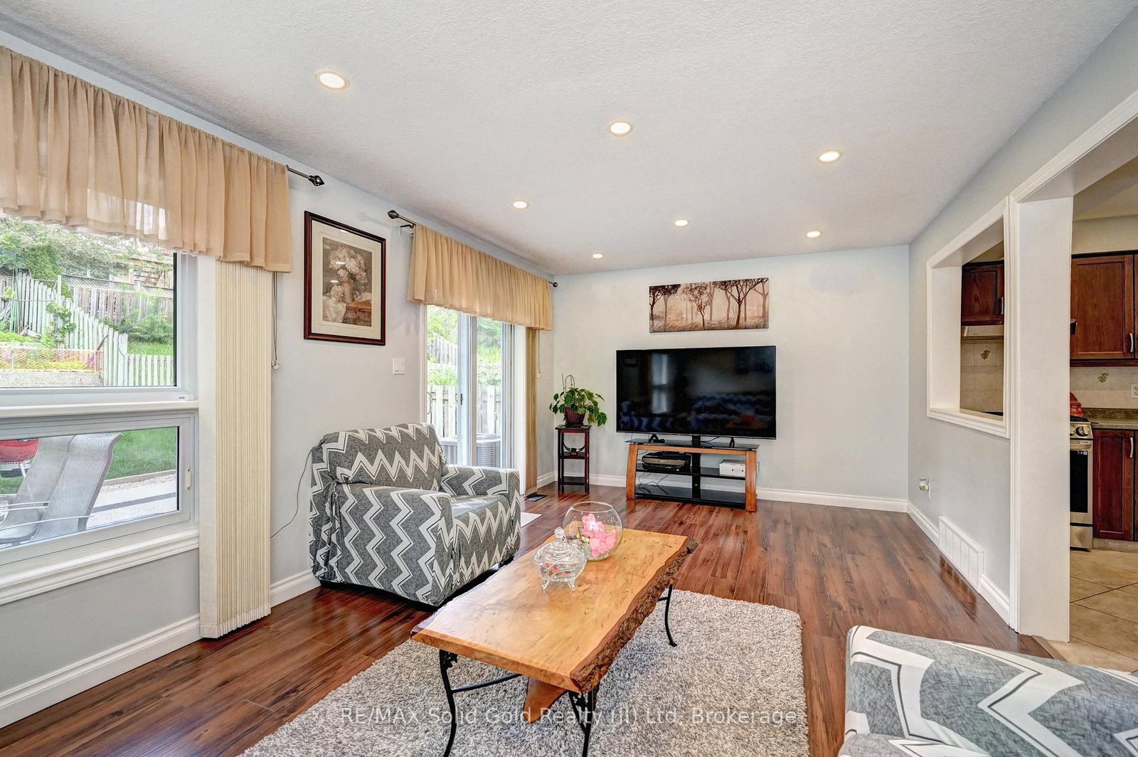 447 Hidden Creek Drive • Kitchener, ON photo 12