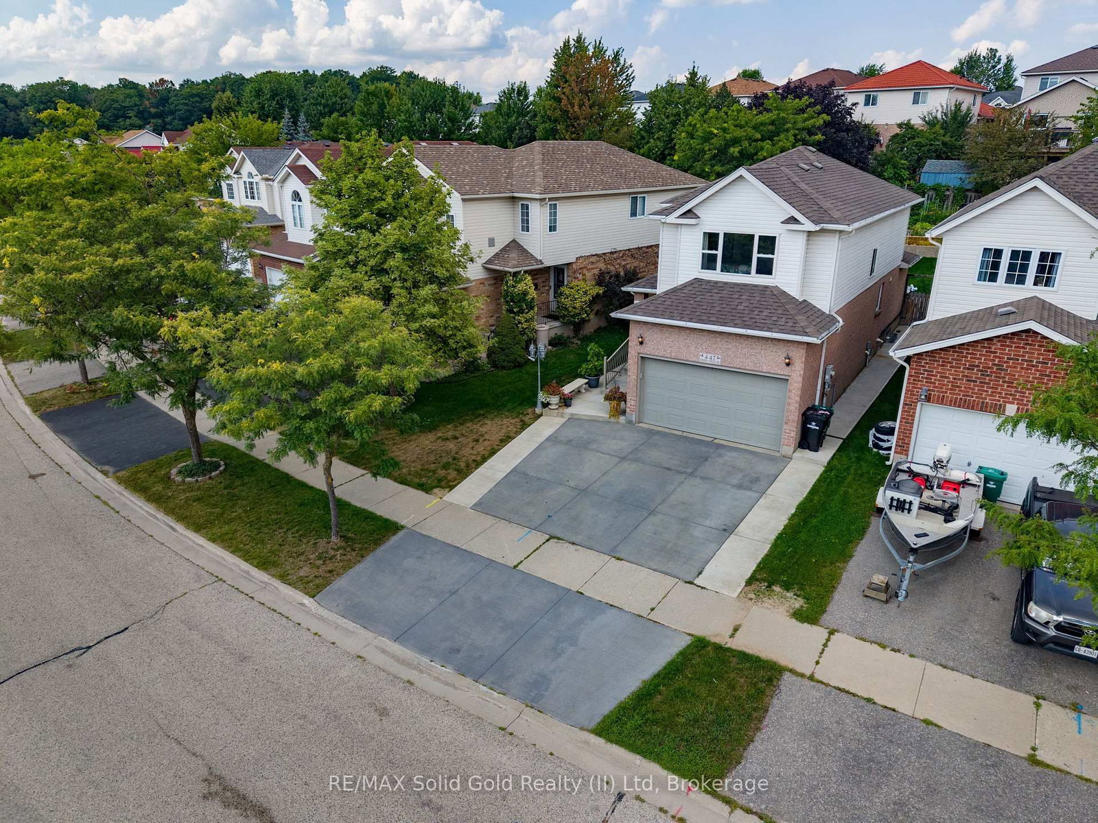 447 Hidden Creek Drive • Kitchener, ON photo 40