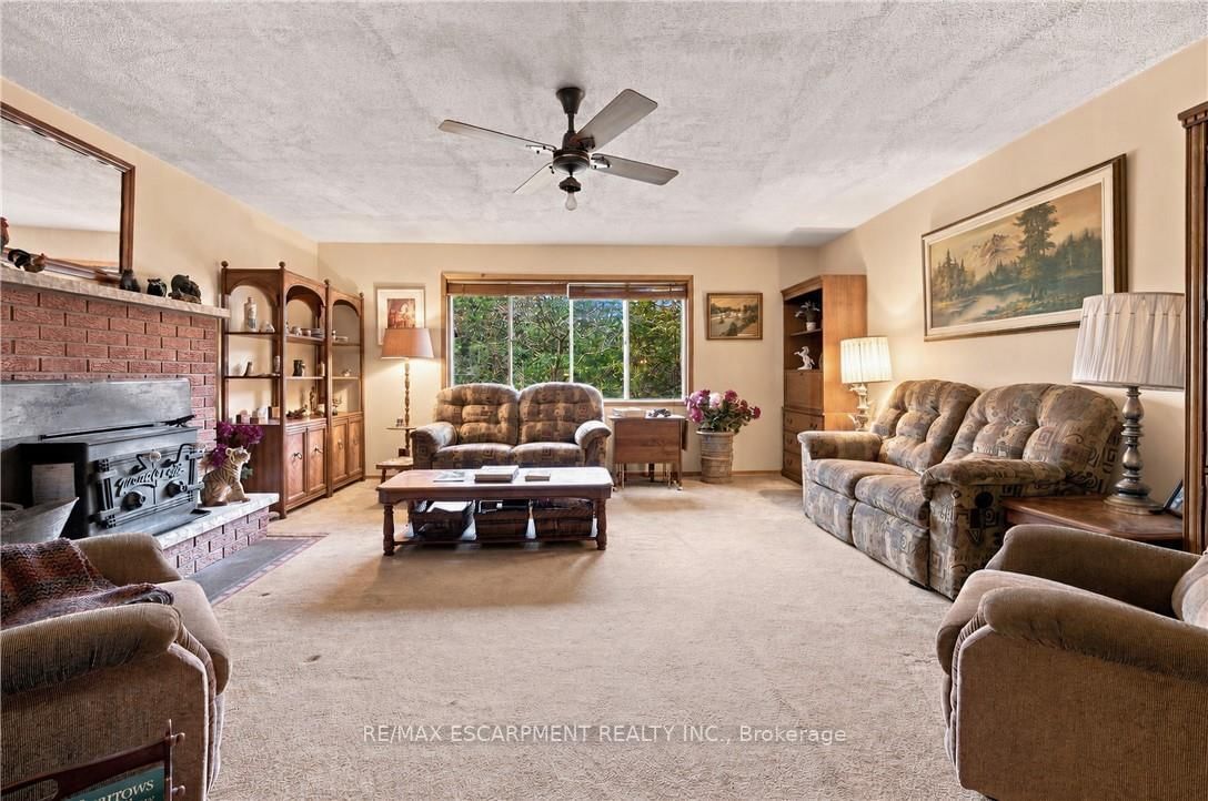 994 Safari Road • Hamilton, ON photo 15