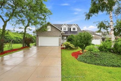 158 Rushdale Drive • Hamilton, ON photo 2