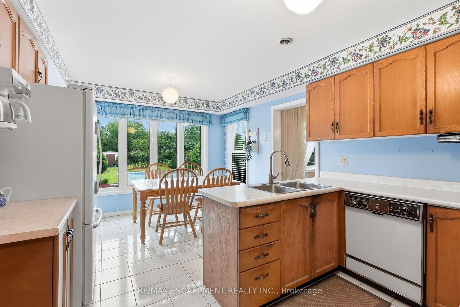 158 Rushdale Drive • Hamilton, ON photo 22