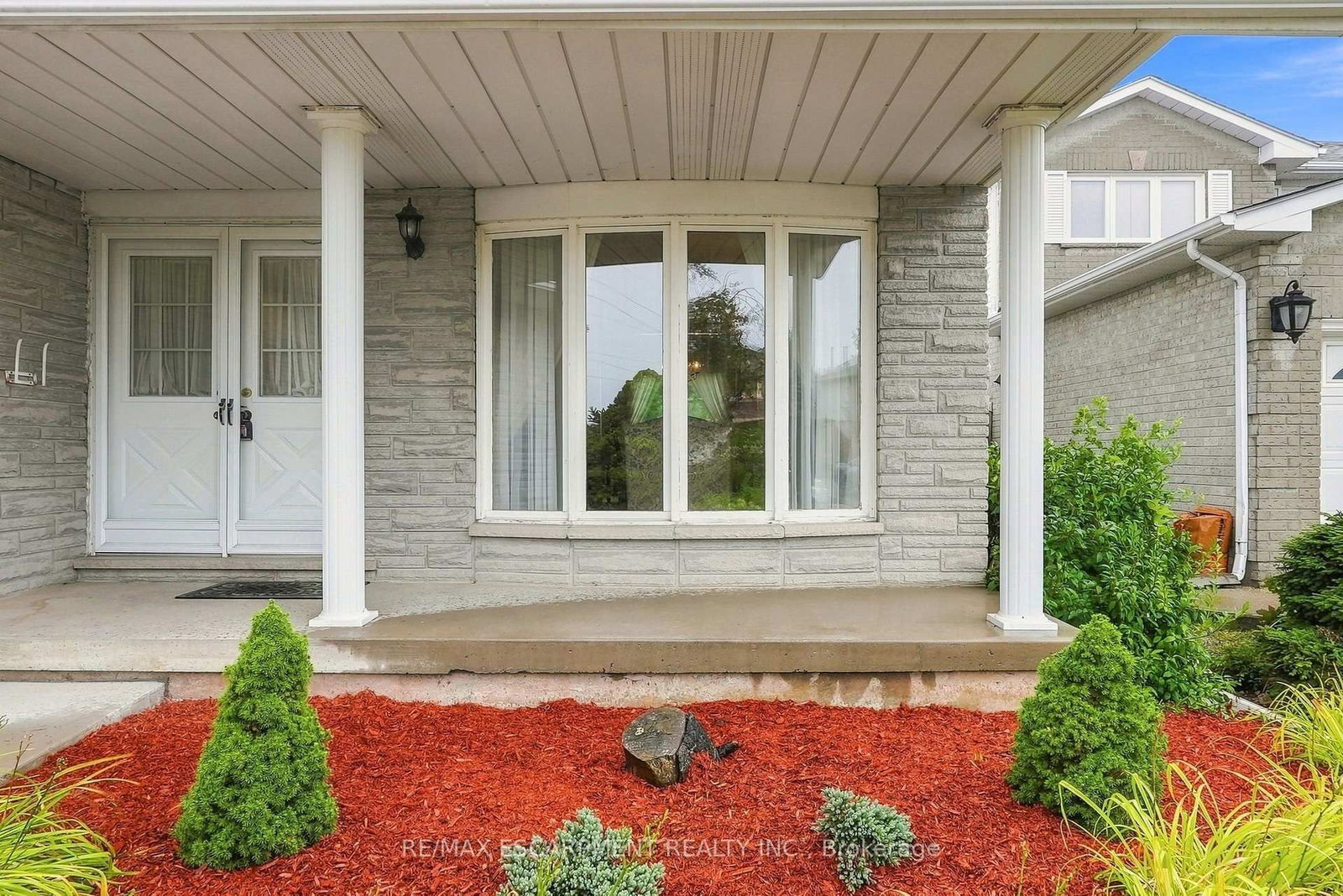 158 Rushdale Drive • Hamilton, ON photo 4