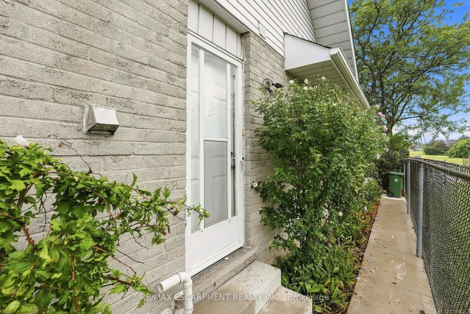 158 Rushdale Drive • Hamilton, ON photo 42
