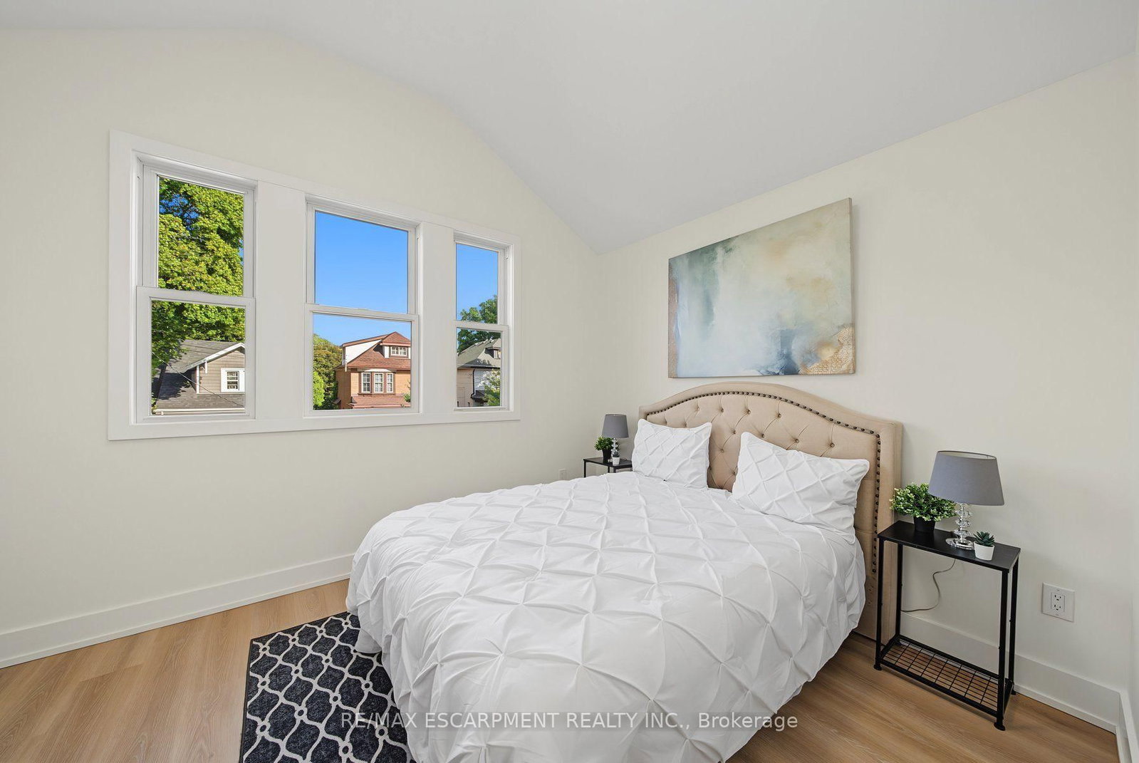 234 Balmoral Avenue S • Hamilton, ON photo 17