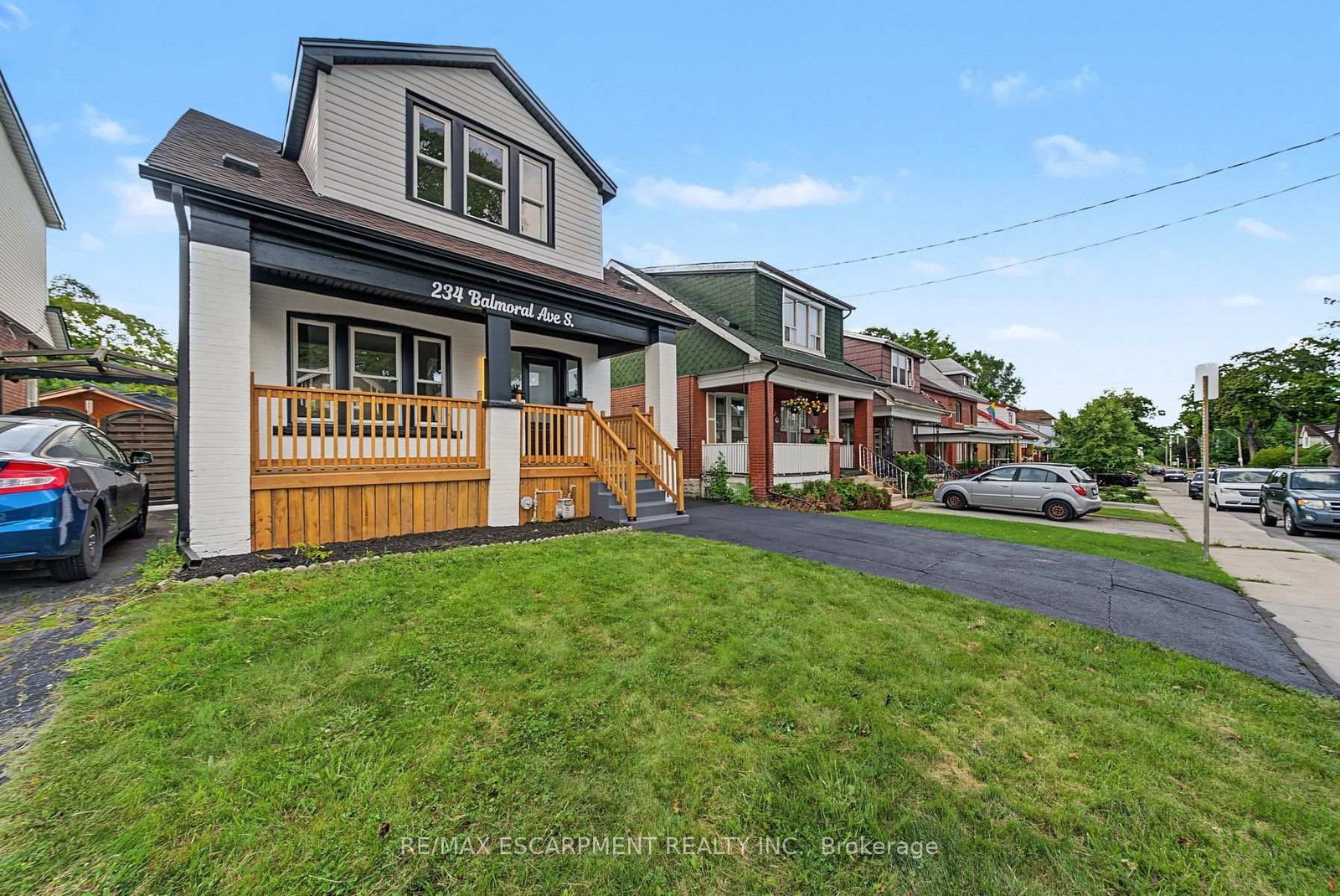 234 Balmoral Avenue S • Hamilton, ON photo 2