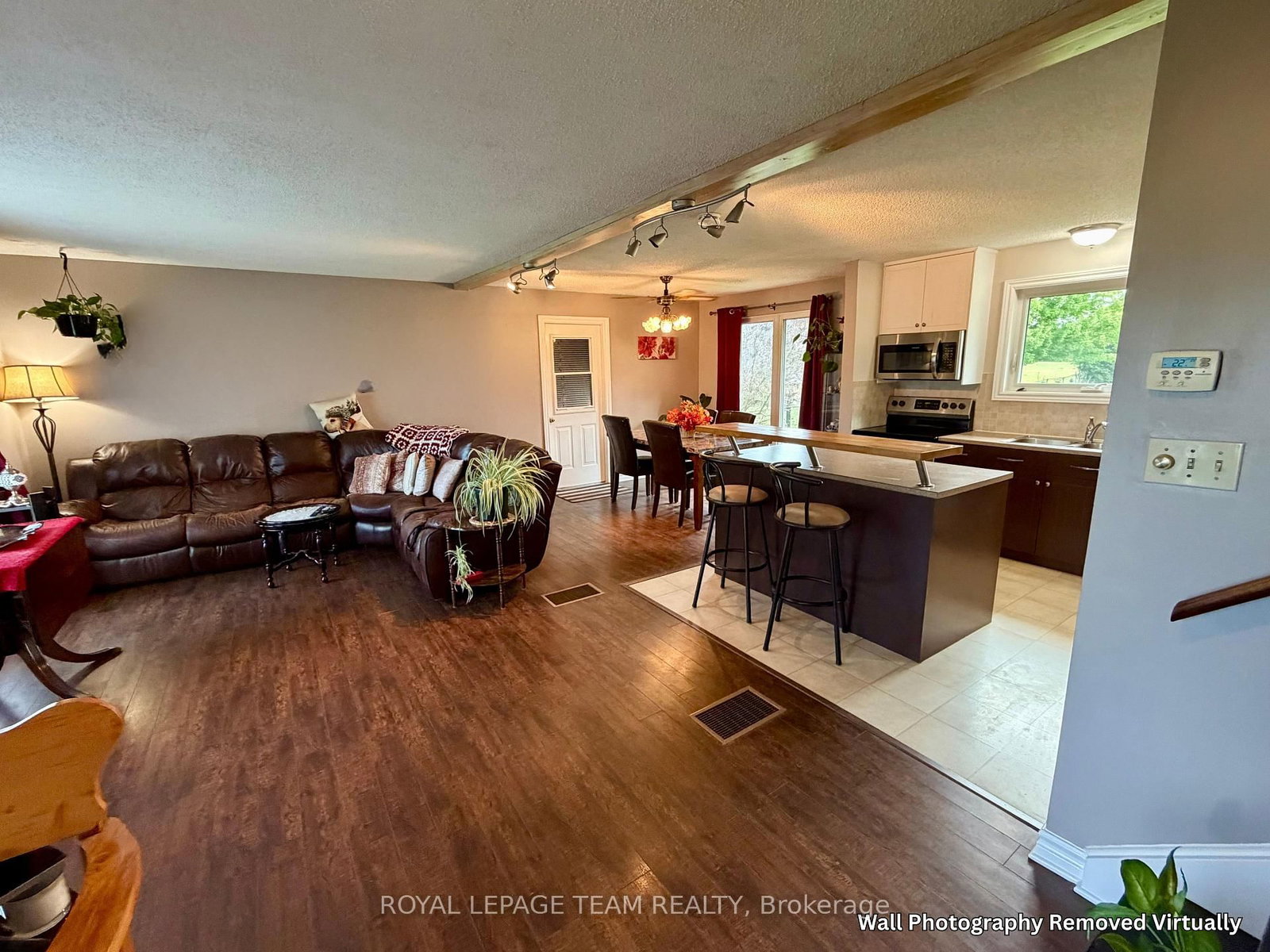 670 Van Buren Street • North Grenville, ON photo 10