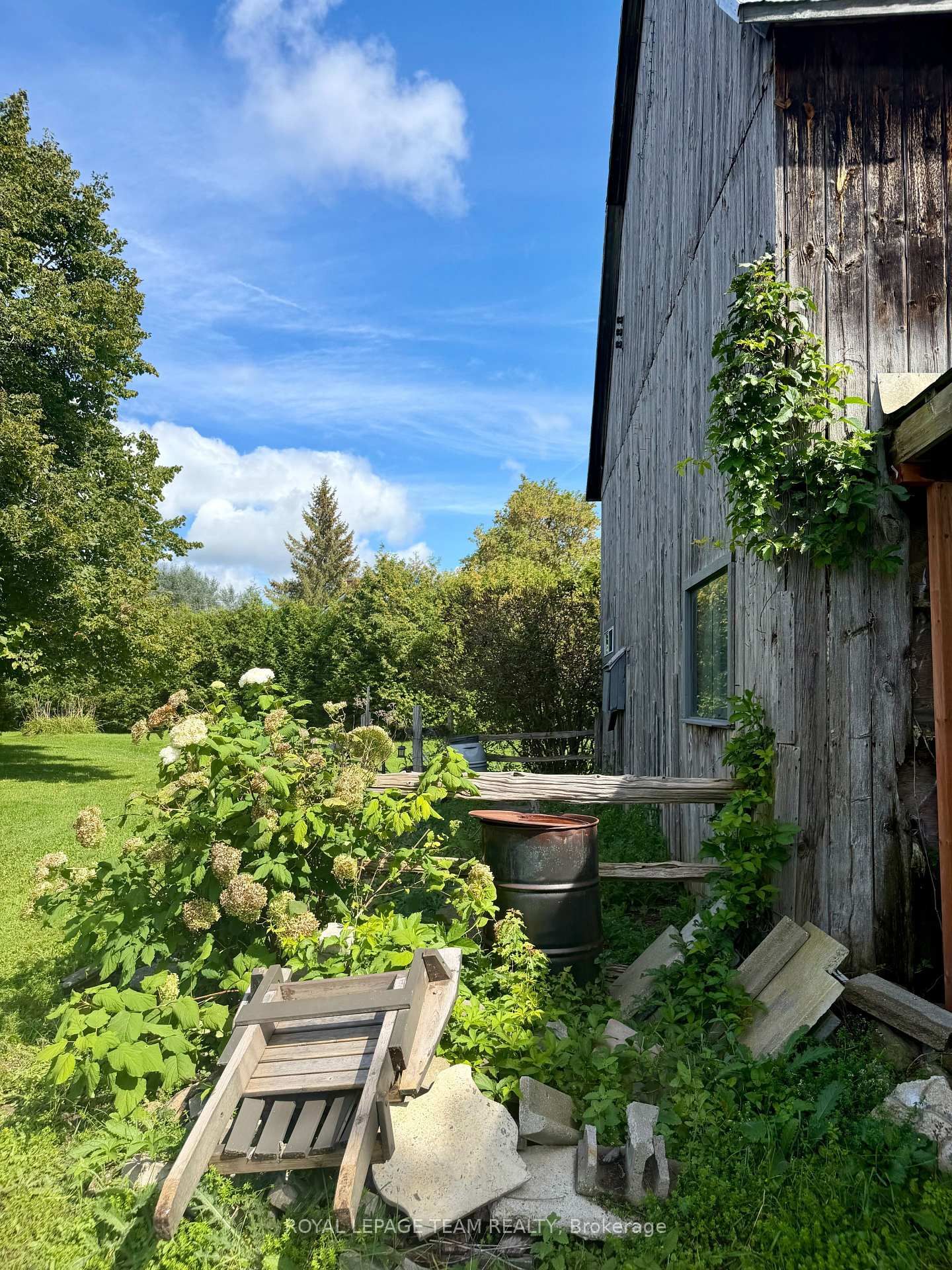 670 Van Buren Street • North Grenville, ON photo 38