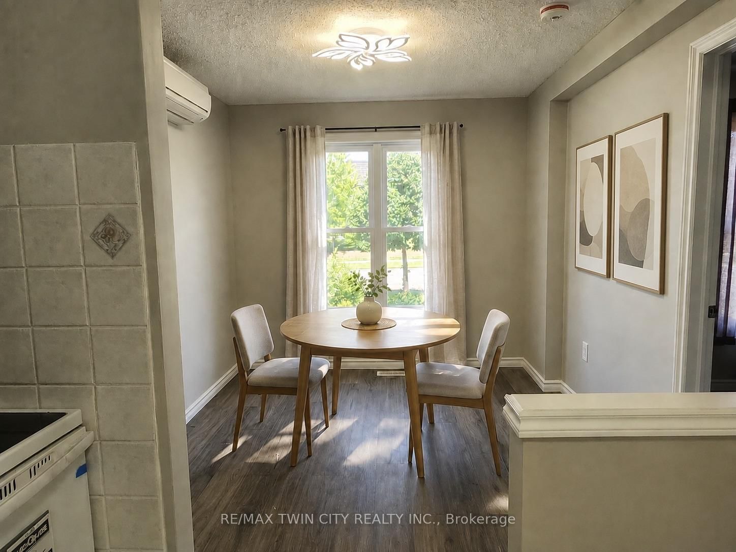 31 OLD CARRIAGE Drive, Kitchener 3