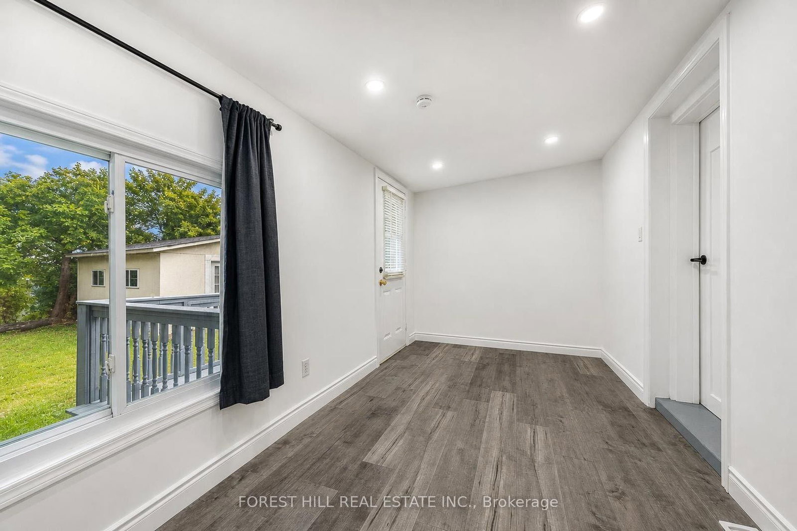 29 Thorndale Street S • Hamilton, ON photo 21