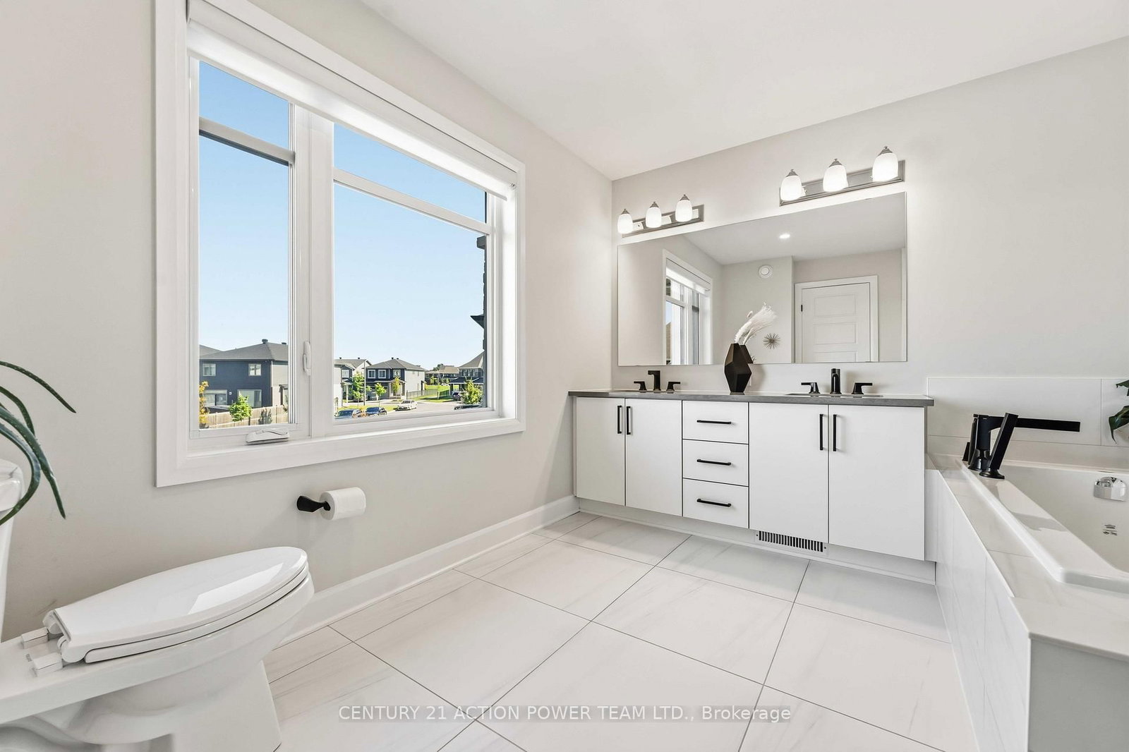 644 Moonflower Crescent • Ottawa, ON photo 22