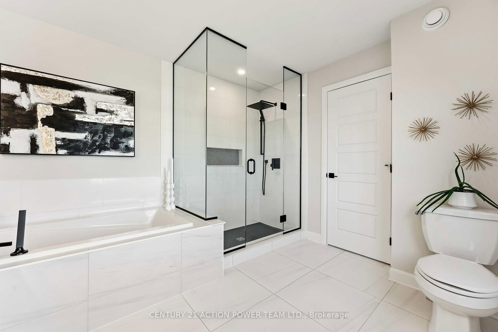 644 Moonflower Crescent • Ottawa, ON photo 23